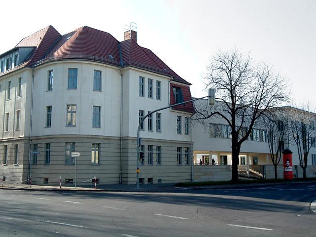 Feuerwehr-Unfallkasse Mitte - Geschäftsstelle Sachsen-Anhalt